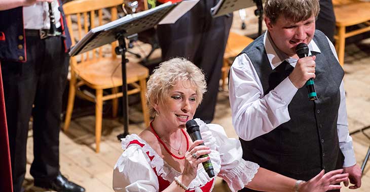 Iva Ročková, nevidomý Radek Žalud