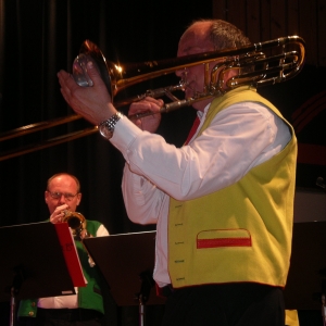 Milan Tolkner hraje populární sólo pro trombon "Žabák" od Václava Trojana